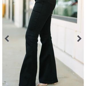 Size 3/26 Shop The Mint "Break it Down Black Flare Jeans"